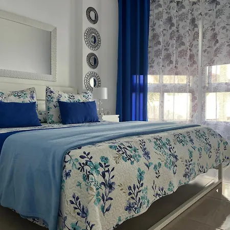 Rosmary 拉克鲁斯