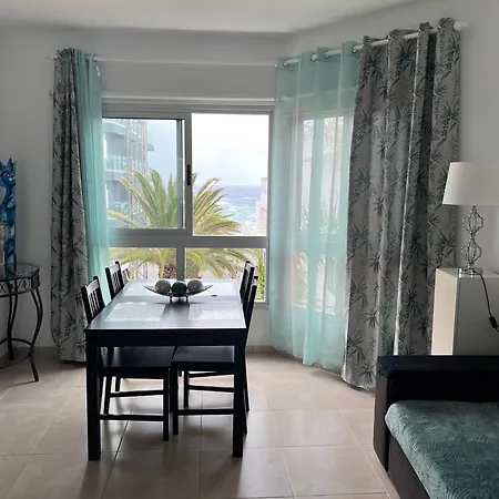 Rosmary 拉克鲁斯