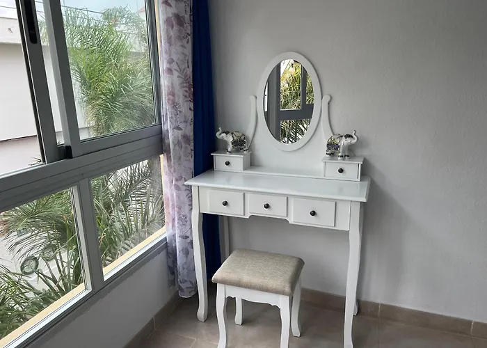 Rosmary * Puerto de la Cruz (Tenerife)